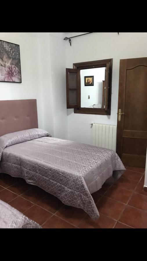 Casa Rural Moreno Setenil De Las Bodegas Eksteriør billede